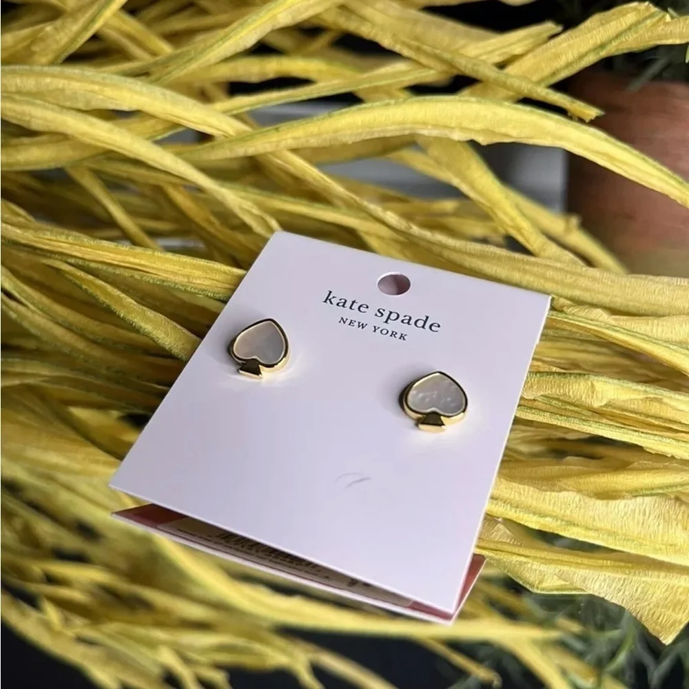Kate Spade Gold Heart Faux Pearl Stud Earrings NWT